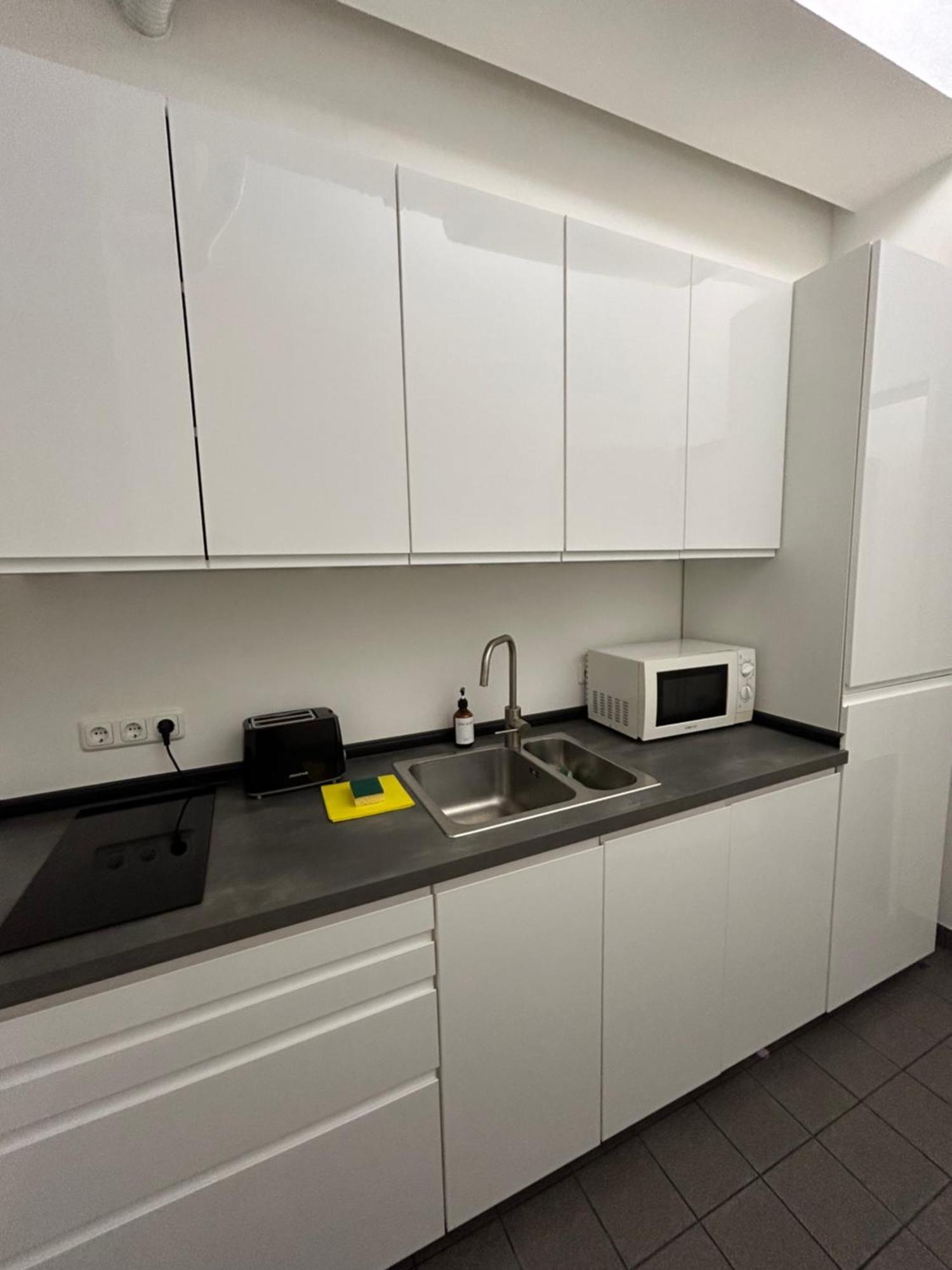 35 Qm Grosses Apartment Mit Eigenem Badezimmer In Den Elbvororten 汉堡 外观 照片