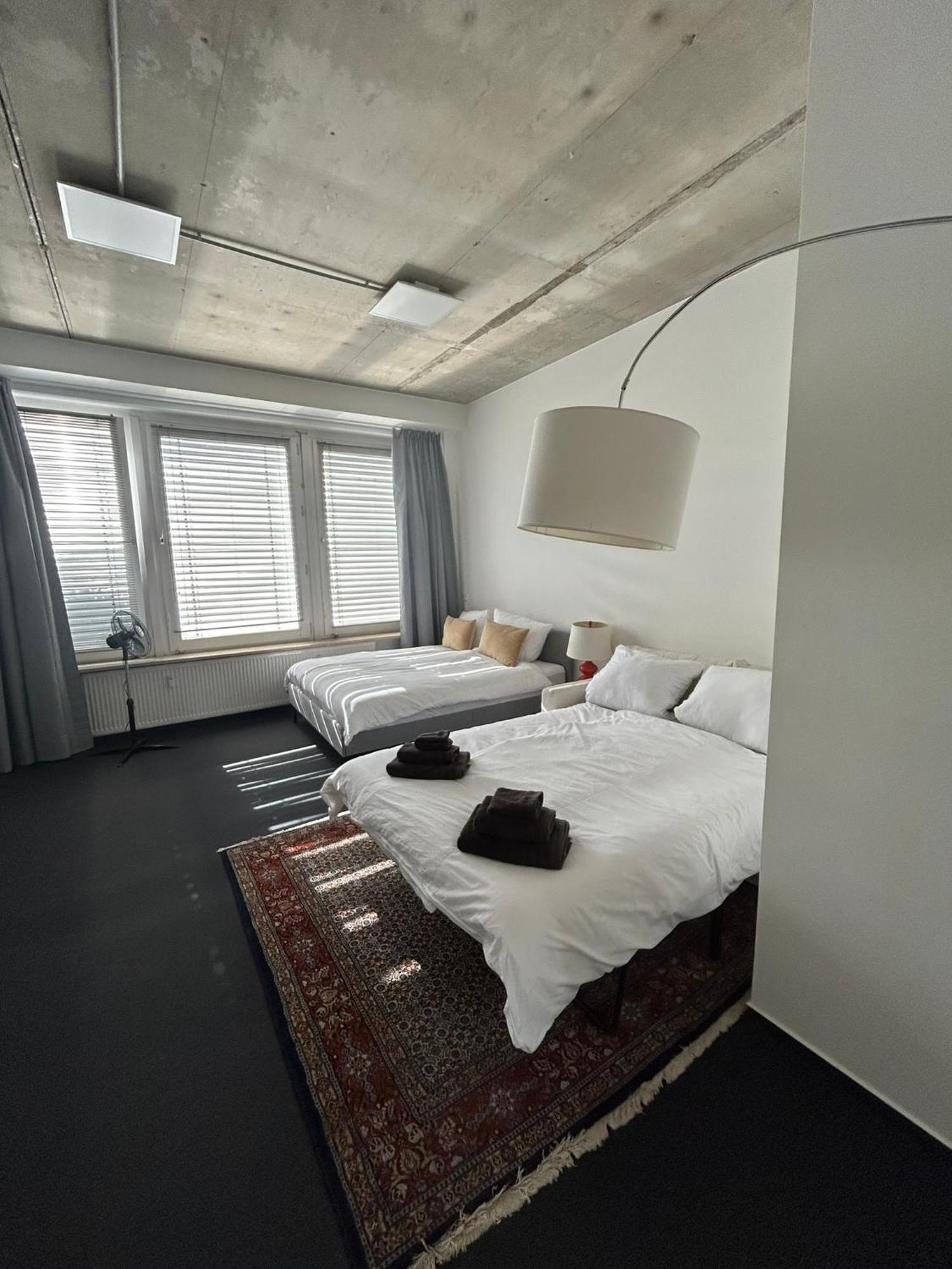 35 Qm Grosses Apartment Mit Eigenem Badezimmer In Den Elbvororten 汉堡 外观 照片