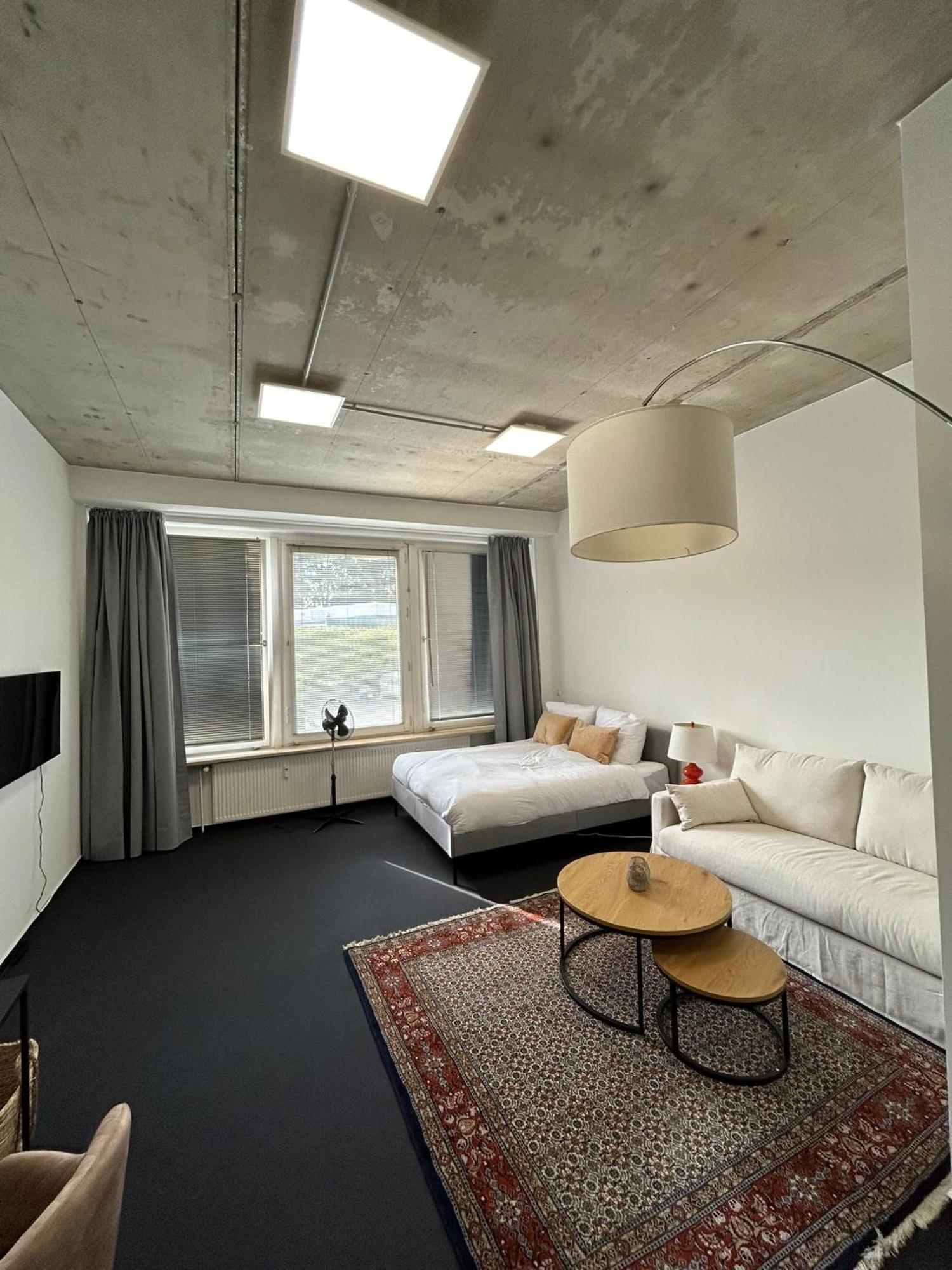 35 Qm Grosses Apartment Mit Eigenem Badezimmer In Den Elbvororten 汉堡 外观 照片