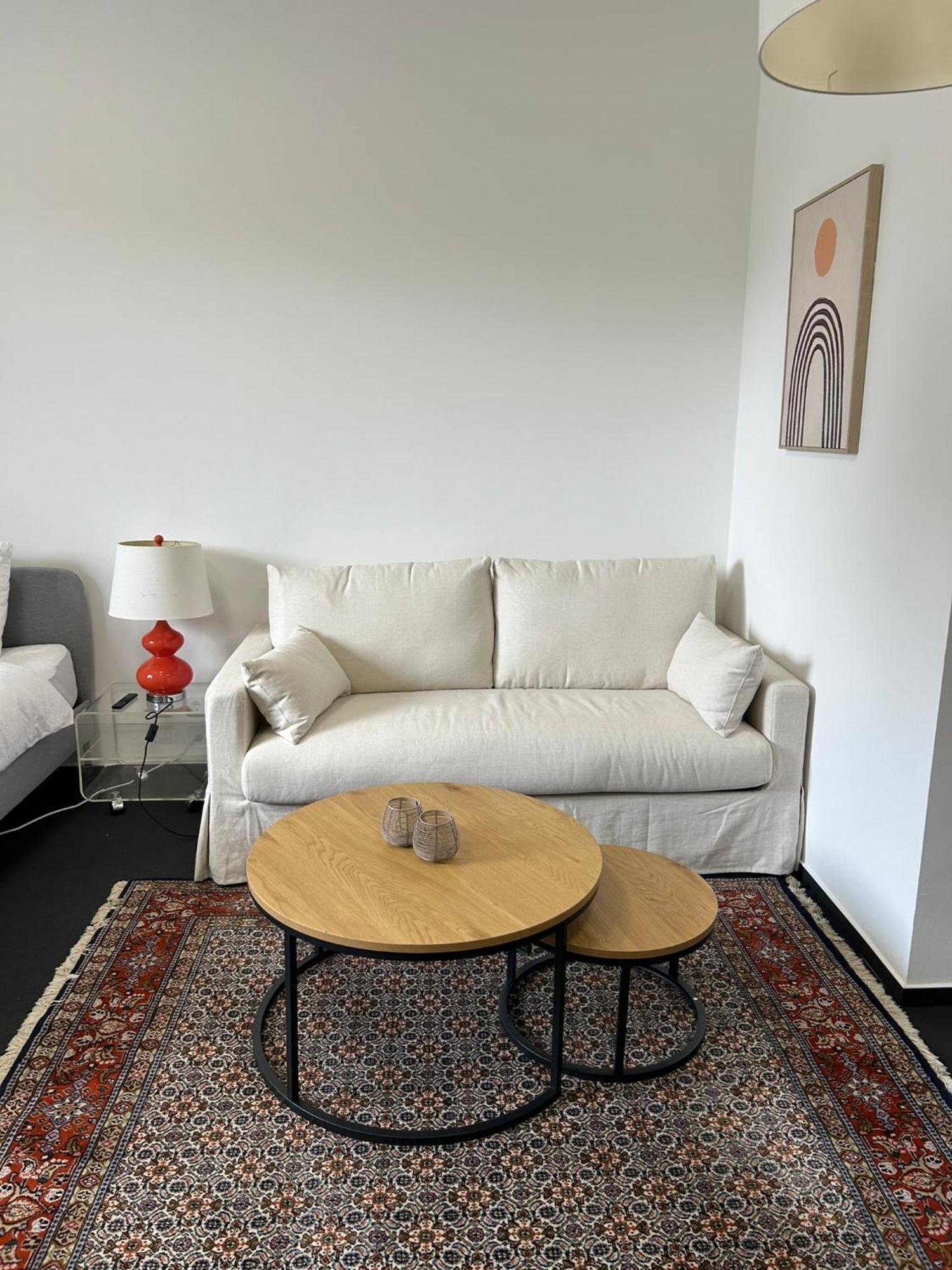 35 Qm Grosses Apartment Mit Eigenem Badezimmer In Den Elbvororten 汉堡 外观 照片